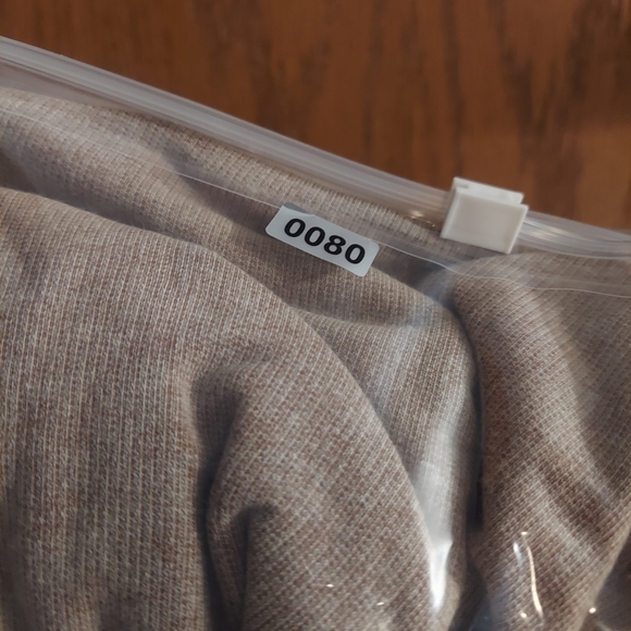 Zenana Outfitters Ribbed Tan Crewneck Sweatshirt Lg - Picture 7 of 9